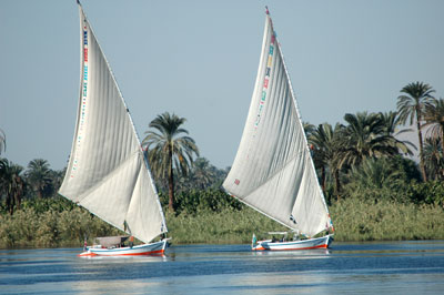 Feluca - Aswan - Rio Nilo Feluca - Aswan - Rio Nilo